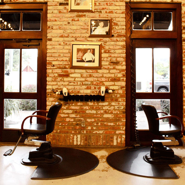 River Oaks Hair Salon - The Upper Hand